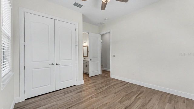 5701 CRESTVIEW DRIVE, Lady Lake, FL 32159