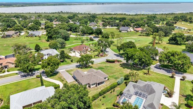 5701 CRESTVIEW DRIVE, Lady Lake, FL 32159