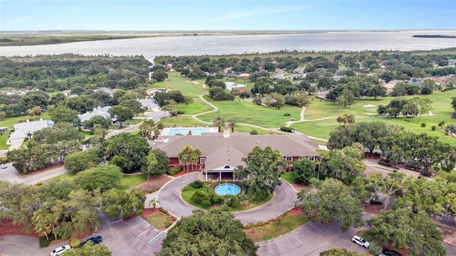 5701 CRESTVIEW DRIVE, Lady Lake, FL 32159