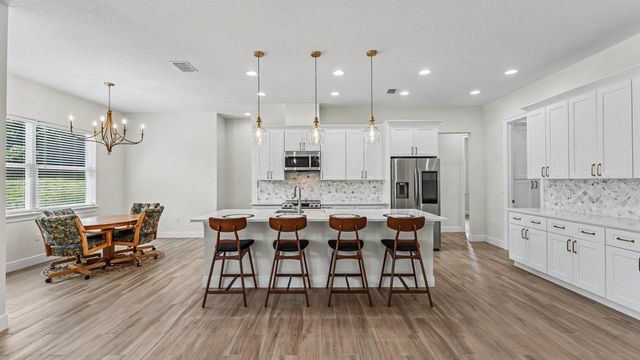 5701 CRESTVIEW DRIVE, Lady Lake, FL 32159