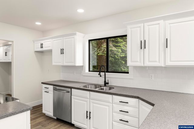 1275 Panorama Ct SE, Salem, OR 97302