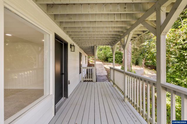 1275 Panorama Ct SE, Salem, OR 97302