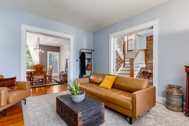 25 Wallace Avenue, Covington, KY 41014