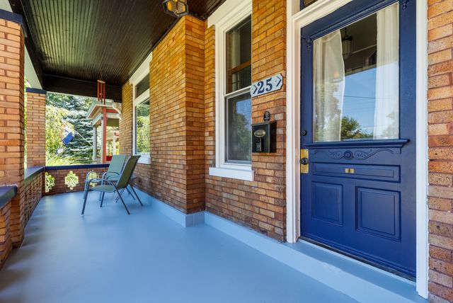 25 Wallace Avenue, Covington, KY 41014
