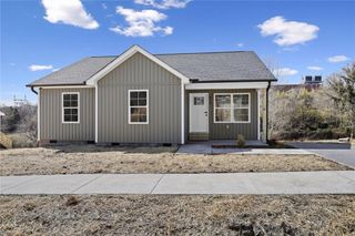 819 Bridge Street, Eden, NC 27288