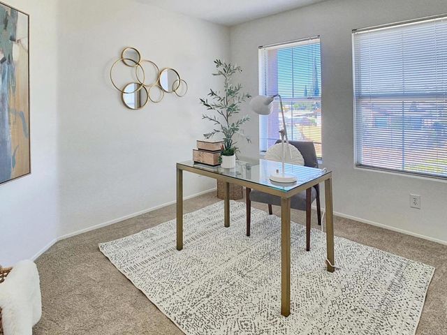 13802 Pinkard Way 25, El Cajon, CA 92021