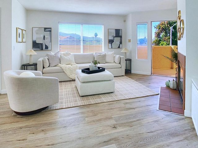 13802 Pinkard Way 25, El Cajon, CA 92021