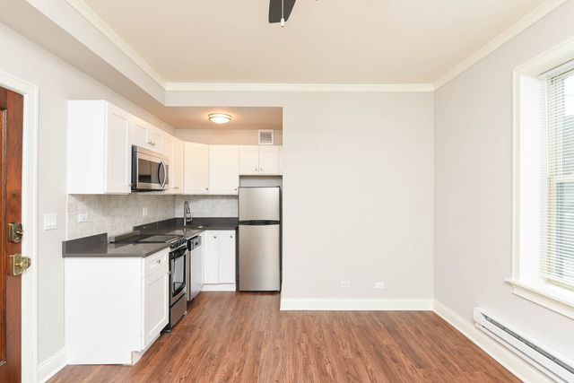 640 W WRIGHTWOOD Avenue 109, Chicago, IL 60614