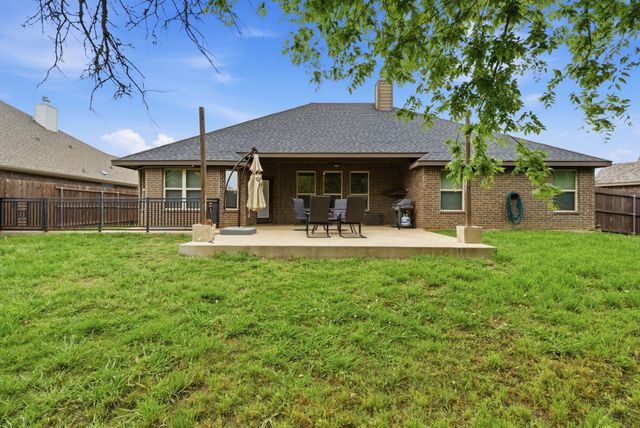940 Elk Ridge Drive, Stephenville, TX 76401