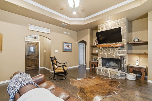 940 Elk Ridge Drive, Stephenville, TX 76401