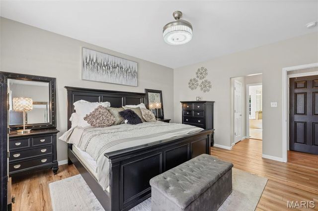 2168 Avalon View Drive, Fenton, MO 63026