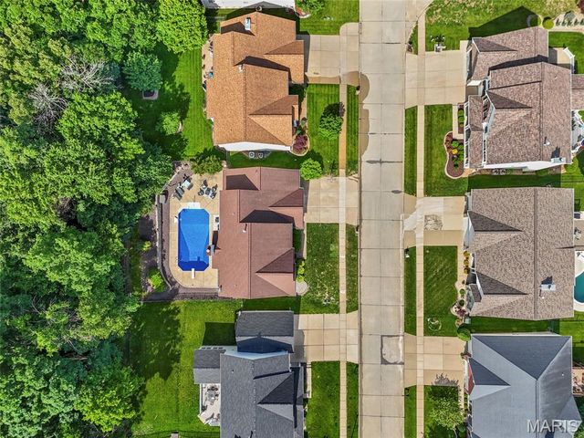 2168 Avalon View Drive, Fenton, MO 63026