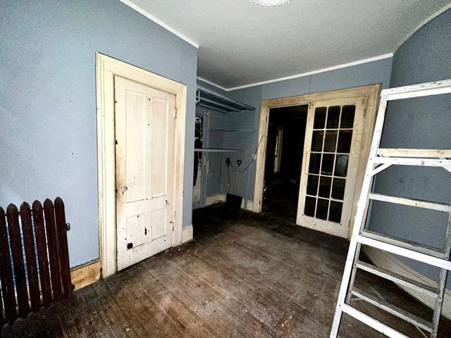 146 Bay St, Springfield, MA 01109