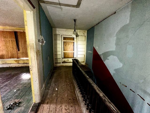 146 Bay St, Springfield, MA 01109