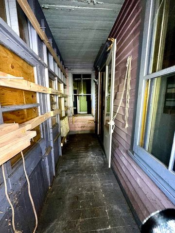 146 Bay St, Springfield, MA 01109