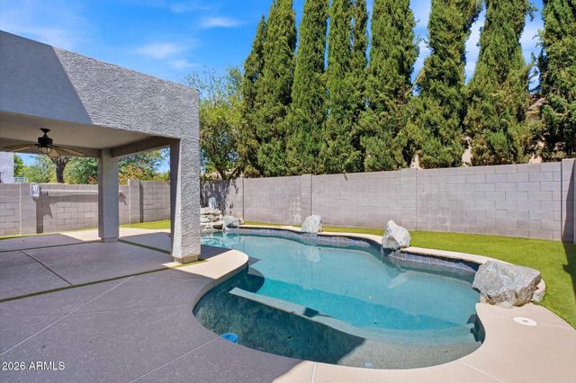 2655 S SAILORS Way, Gilbert, AZ 85295