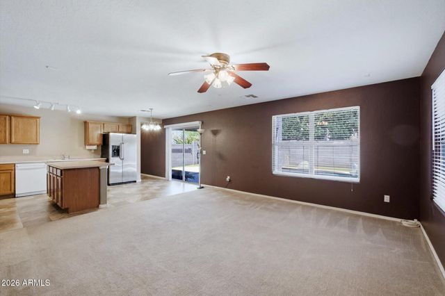 2655 S SAILORS Way, Gilbert, AZ 85295