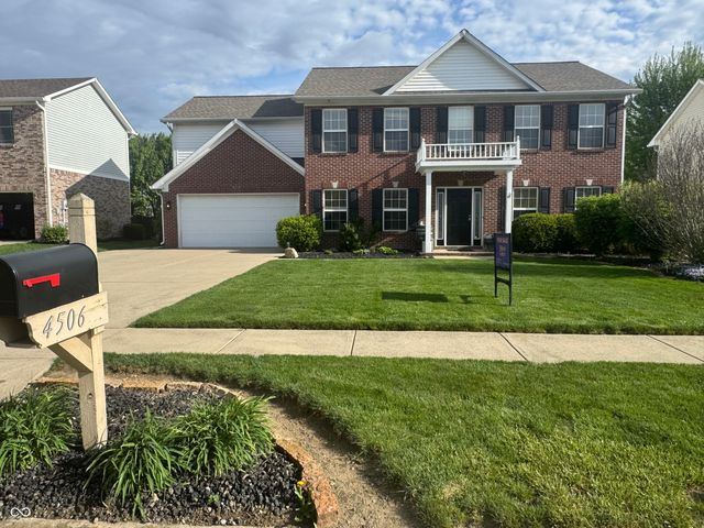4506 W Easy Street, New Palestine, IN 46163