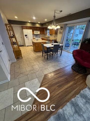 4506 W Easy Street, New Palestine, IN 46163