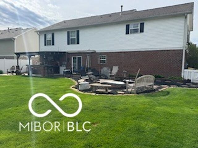 4506 W Easy Street, New Palestine, IN 46163