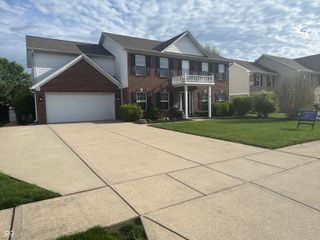 4506 W Easy Street, New Palestine, IN 46163