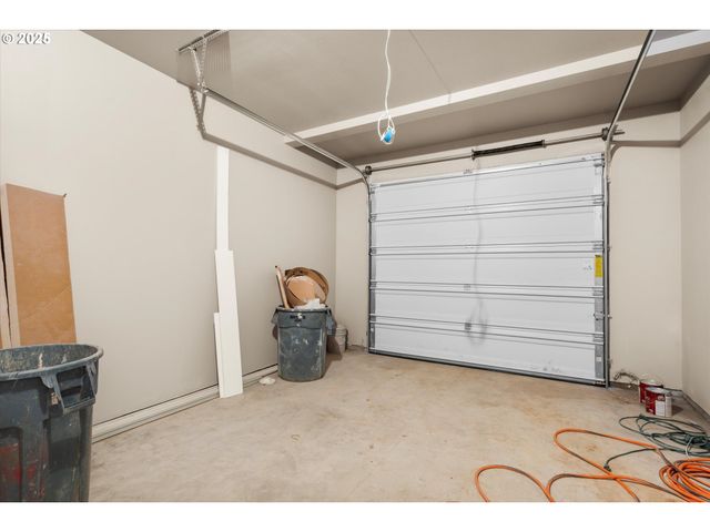 6325 Se Chloe Rose Way, Milwaukie, OR 97267