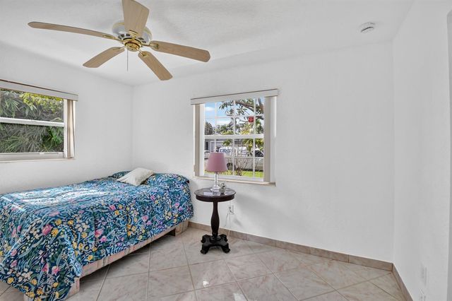 1826 16TH Avenue N, Lake Worth Beach, FL 33460