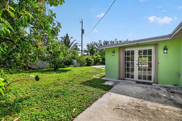 1826 16TH Avenue N, Lake Worth Beach, FL 33460