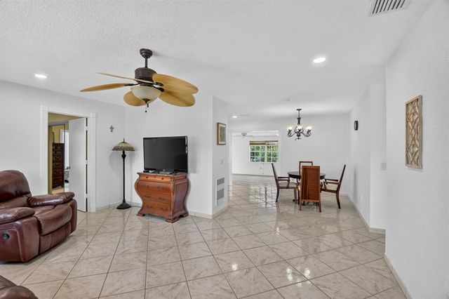 1826 16TH Avenue N, Lake Worth Beach, FL 33460