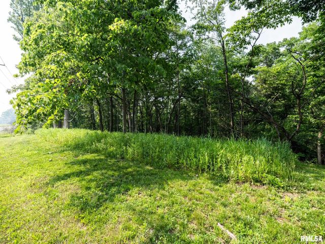 3041 ZION OAKS Road, Pekin, IL 61554