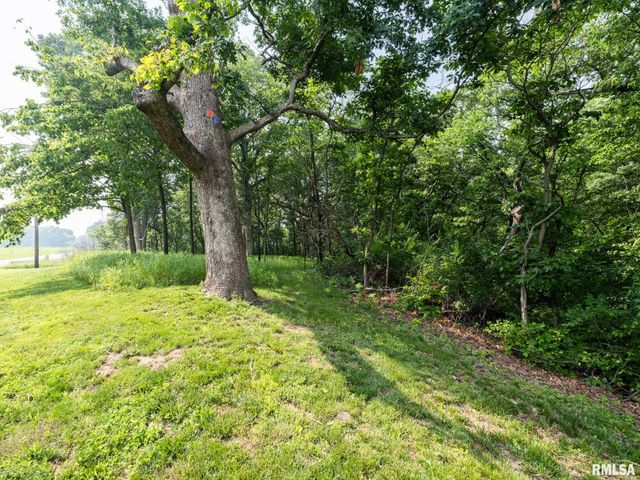 3041 ZION OAKS Road, Pekin, IL 61554