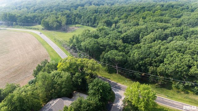 3041 ZION OAKS Road, Pekin, IL 61554