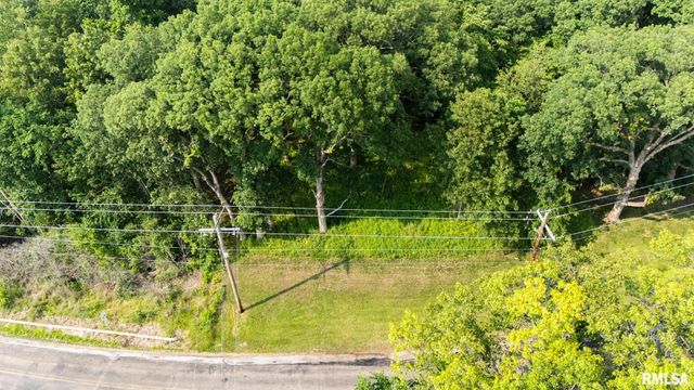 3041 ZION OAKS Road, Pekin, IL 61554
