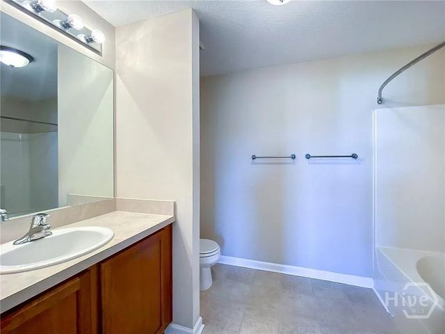75 Red Oak Drive, Richmond Hill, GA 31324