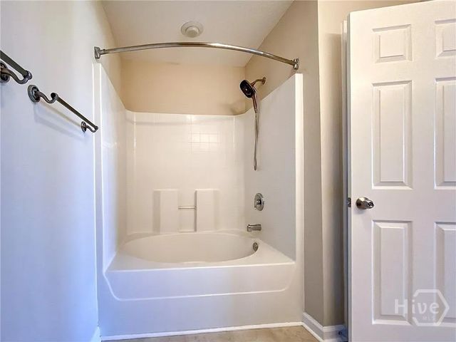 75 Red Oak Drive, Richmond Hill, GA 31324