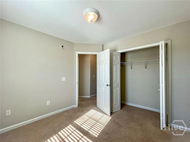 75 Red Oak Drive, Richmond Hill, GA 31324