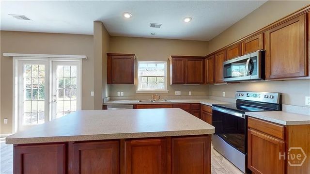 75 Red Oak Drive, Richmond Hill, GA 31324