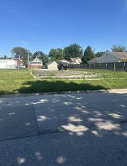 175 May Street, Bensenville, IL 60106