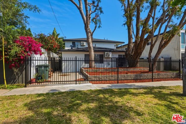 614 Myrtle Avenue, Inglewood, CA 90301