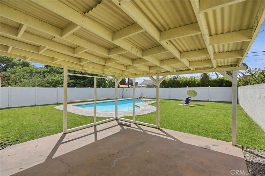 Image 3 of property listing at 9029 Mel Dar, Downey, CA 90240
