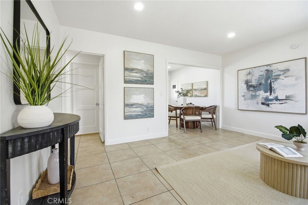 Image 8 of property listing at 9029 Mel Dar, Downey, CA 90240