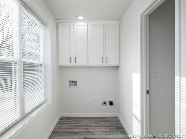 1313 Water Street, Charlestown, IN 47111