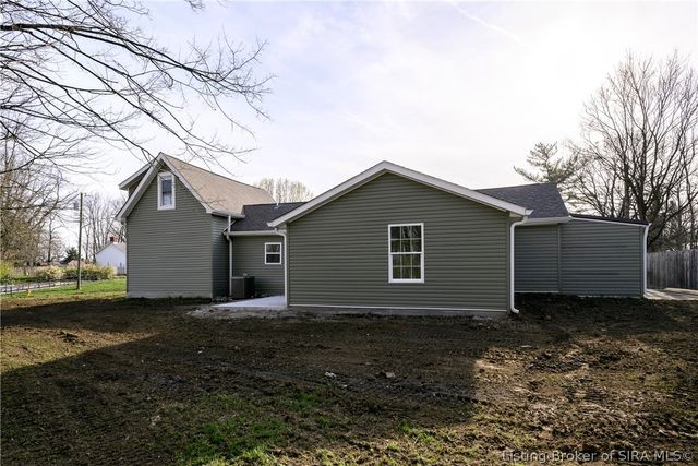 1313 Water Street, Charlestown, IN 47111