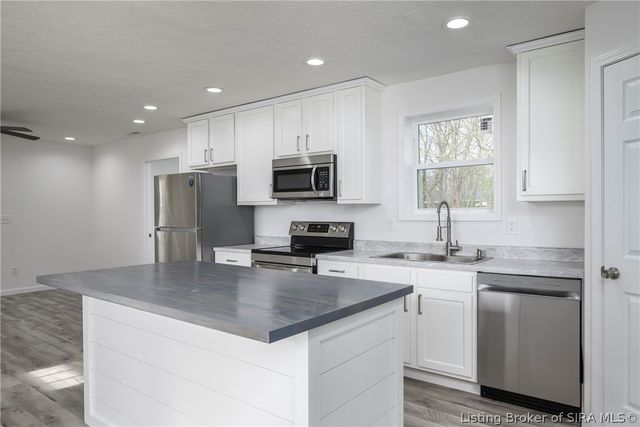 1313 Water Street, Charlestown, IN 47111