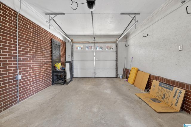 10 LANIER PLACE, Anniston, AL 36207