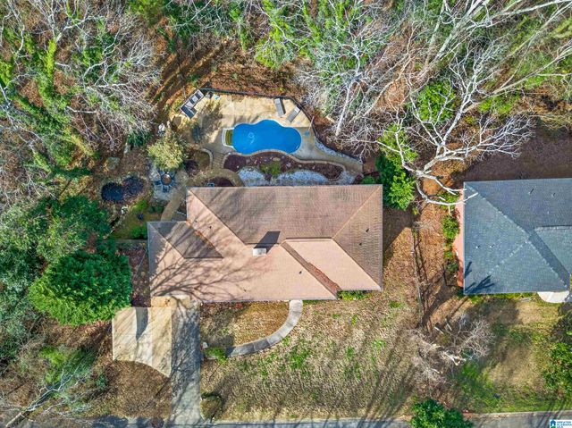 10 LANIER PLACE, Anniston, AL 36207