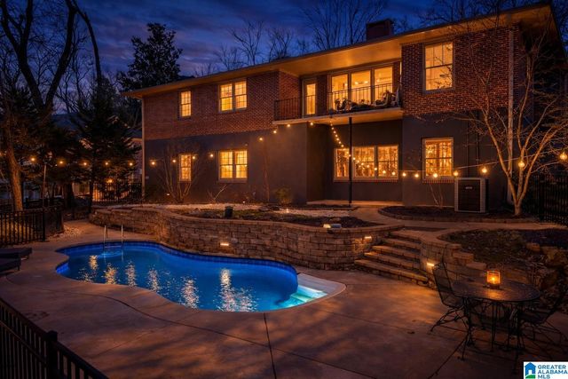 10 LANIER PLACE, Anniston, AL 36207