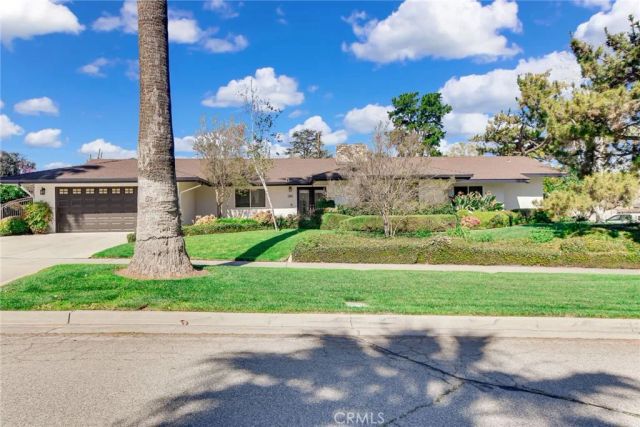 5531 Cornwall Avenue, Riverside, CA 92506