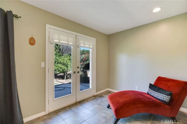 5531 Cornwall Avenue, Riverside, CA 92506