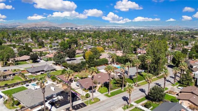 5531 Cornwall Avenue, Riverside, CA 92506